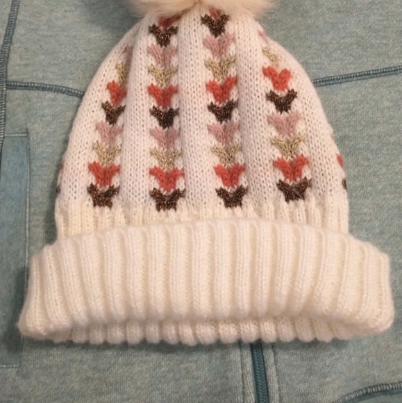 Acrylic Pom Pom Beanie Hat - Picture 2 of 7